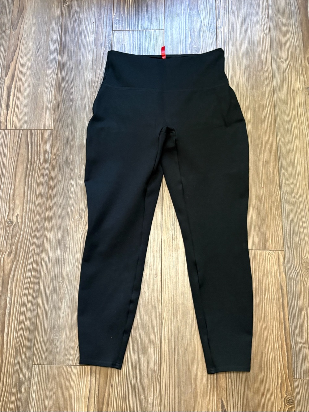 SPANX The Perfect Pant Black Ponte Cropped Leggings Size Medium EUC 24" Inseam